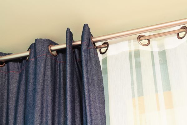 Cost of Curtain Rod Replacement in North Little Rock