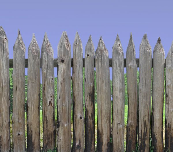 Cedar Post Repair in North Little Rock